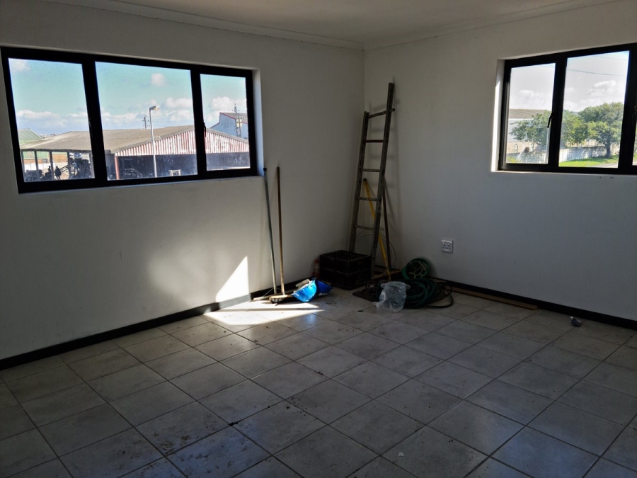 To Let commercial Property for Rent in Blackheath Industrial Western Cape